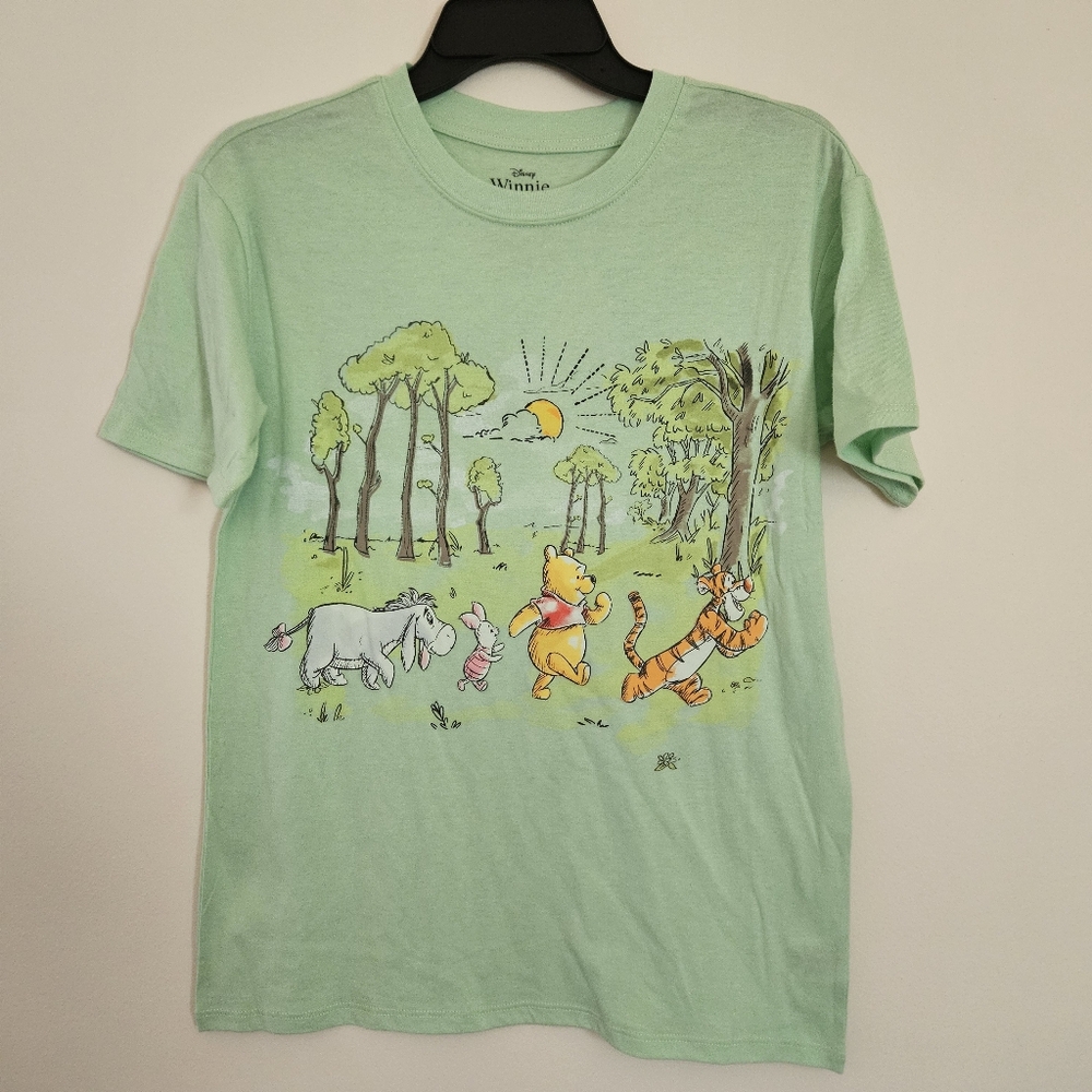 5/$30 Winnie The Pooh & Friends Short Sleeve Soft T-Shirt Women's Ex. Small NWOT